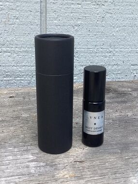 LVNEA Nuit Désert botanical oil 0.33 oz